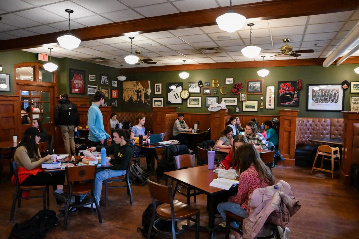 Dining at Benedictine: A Guide for New Students