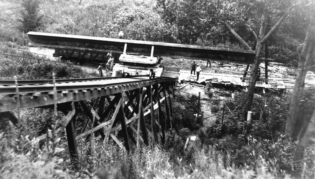 This railway went 45 degrees up the side of the bluff to the construction site.