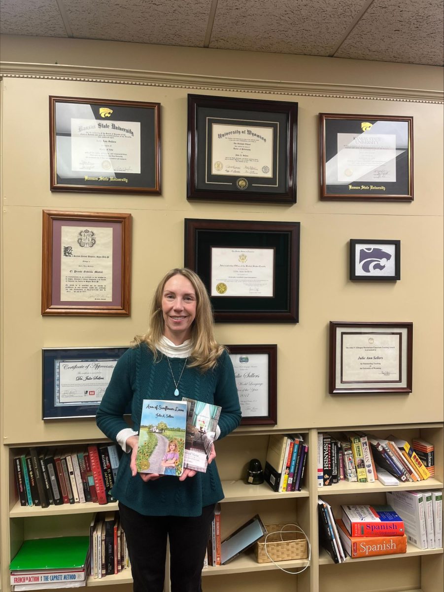 Dr. Julie Sellers
